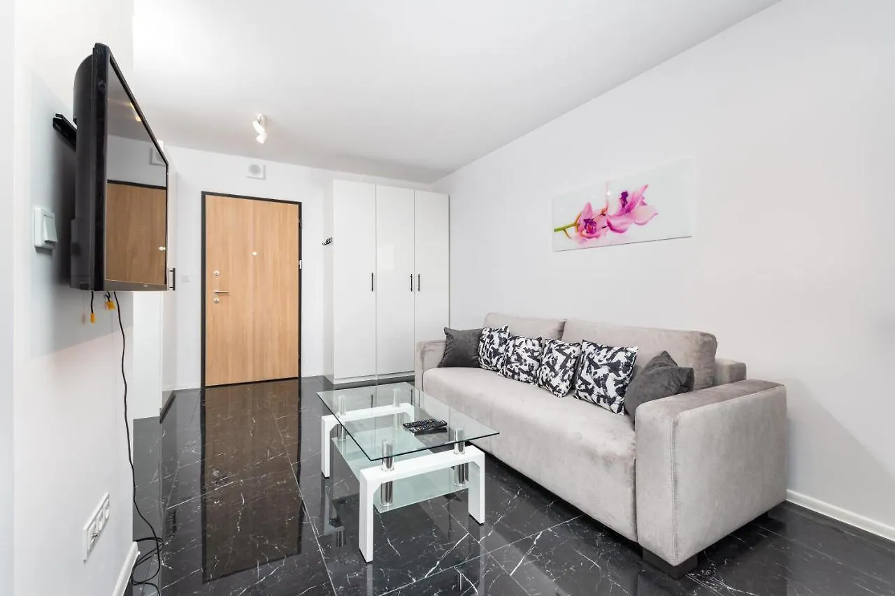 Wiktoryn 6A By Homeprime Warszawa